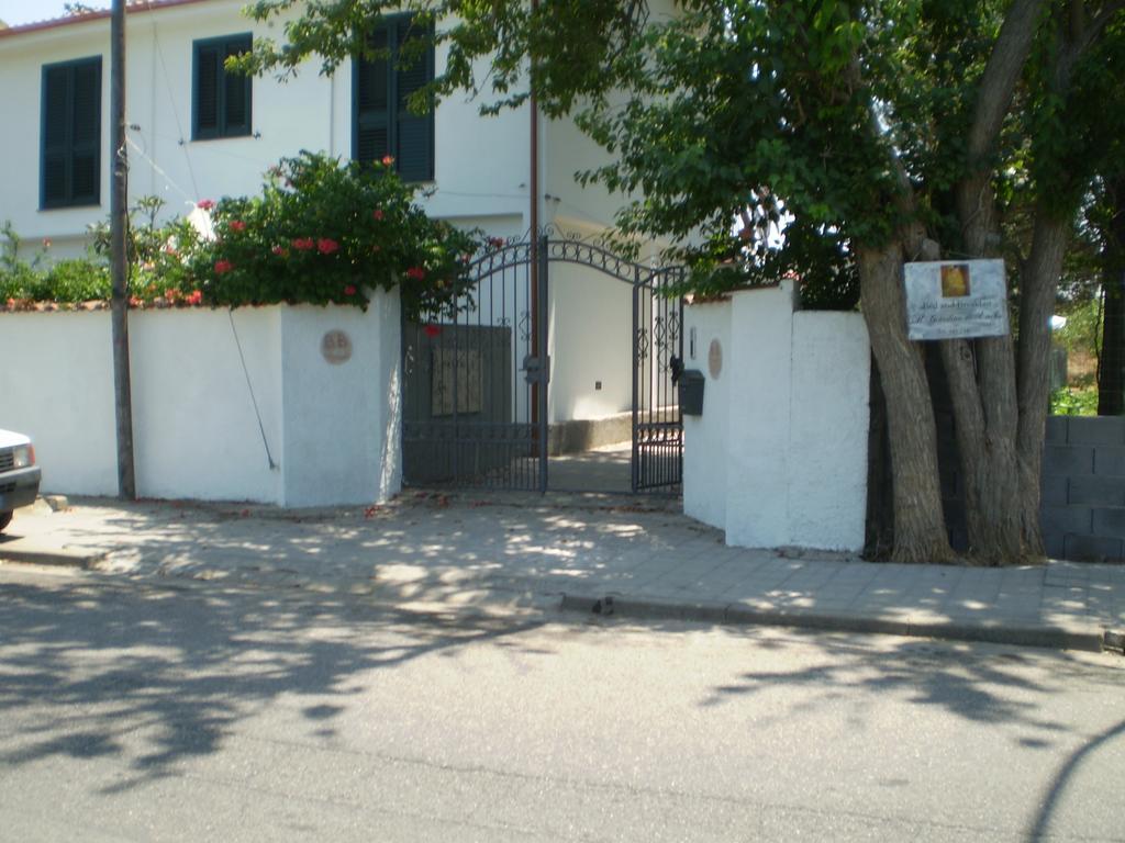 Il Giardino Di Emilio Marrùbiu Quarto foto
